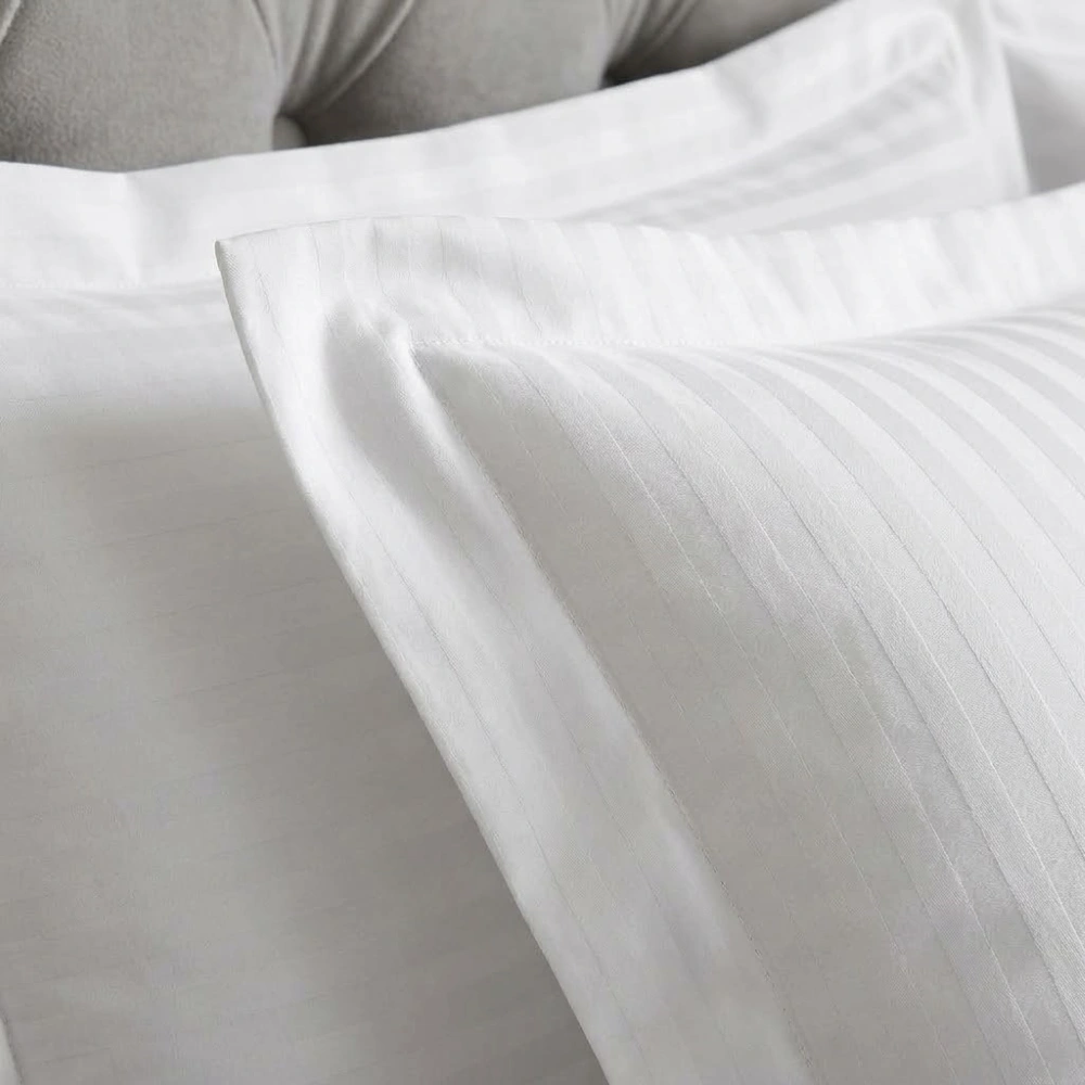 Pure Elegance Bed Set